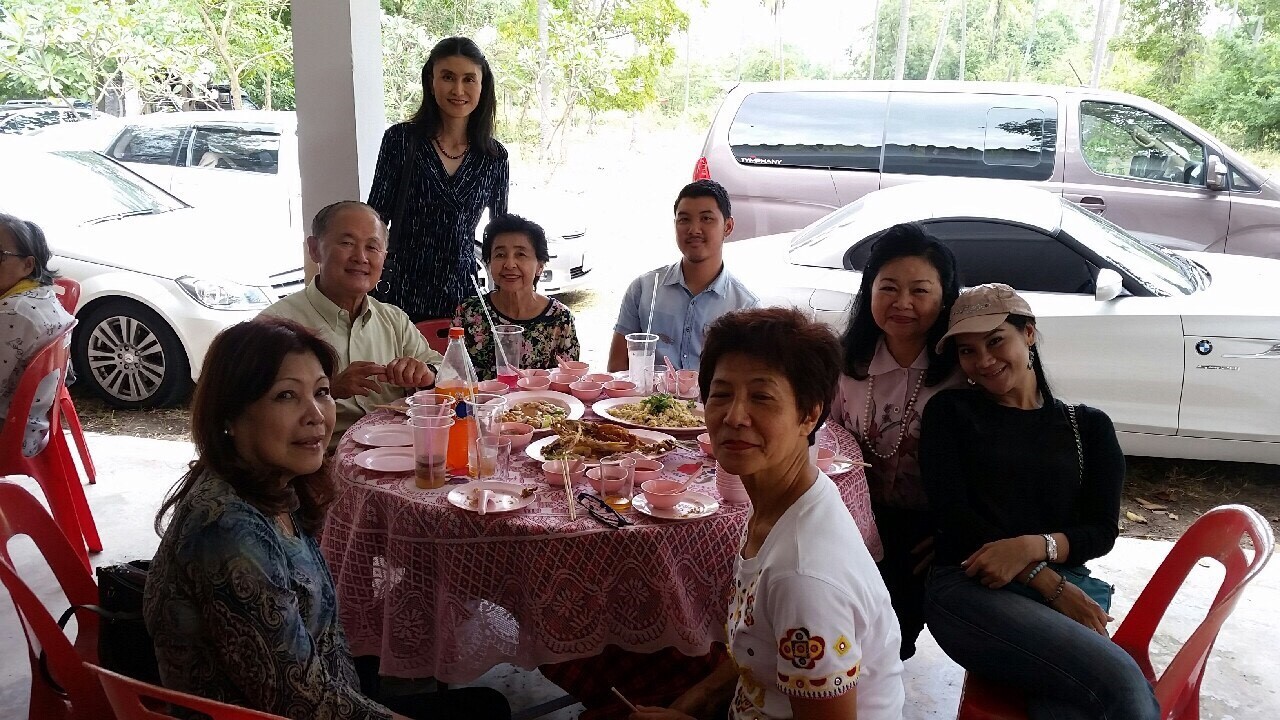 ไหว้สุสาน 22 ธ.ค. 58_5527
